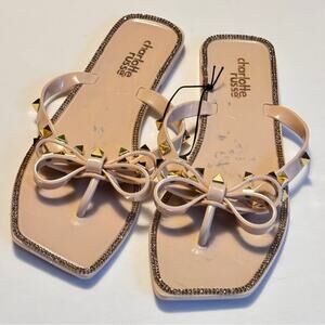 Charlotte Russe Women’s Bejeweled Bow Studded Style Sandals Sz 8